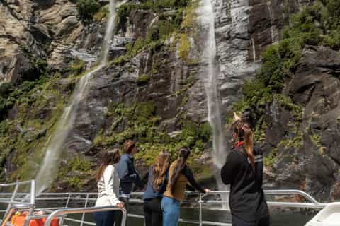 Milford Sound: Discover More on Our Longest Cruise - Image 3