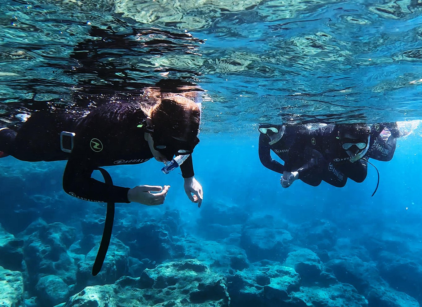 Guidet tur med snorkling i smukke Marathopoli
