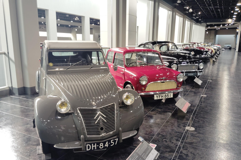 Toyota Automobile Museum & Historic Cars in Motion Departure from Nagoya Station