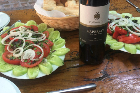 Adjara: Vineyard Tour with Wine Tasting and Lunch