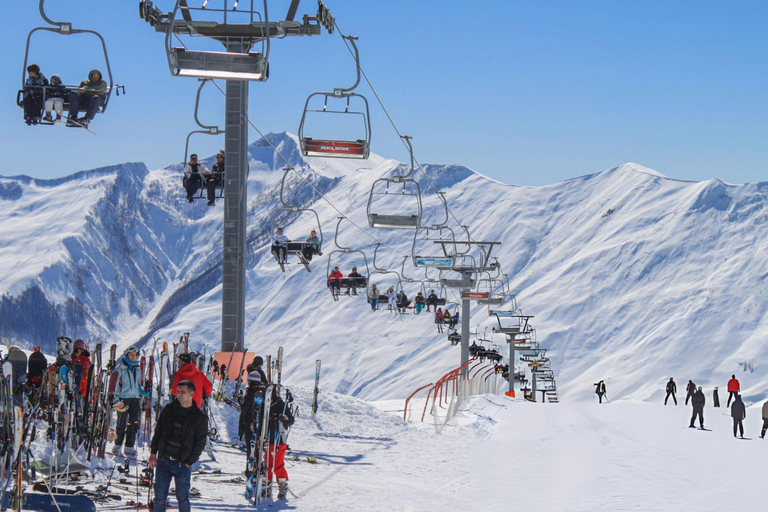 Tbilisi: Day Trip to Kazbegi, Gudauri, Gergeti, and Ananuri