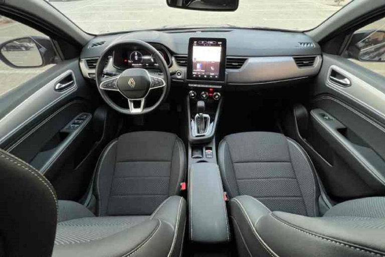 圣托里尼：私人接送 港口/机场或任何目的地机场/港口接送至/从您的酒店或任何目的地