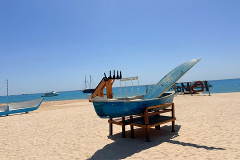 Hurghada: Private Speedboat to Magawish Island 8-hour Private Speedboat With Lunch