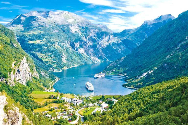 Denmark/Sweden/Norway: 7-Day Scandinavian Circular Bus Tour Joining from Oslo on Saturday