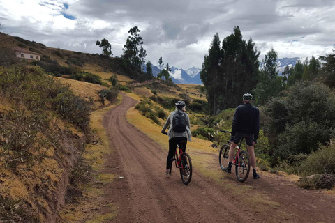 Cusco: Maras Moray hele dag op de fiets