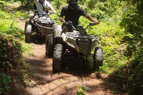 Aventura de quadriciclo em Medellín