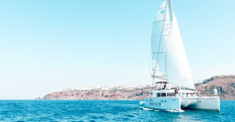 Santorini: Catamaran Tour with BBQ Meal and Unlimited Drinks
