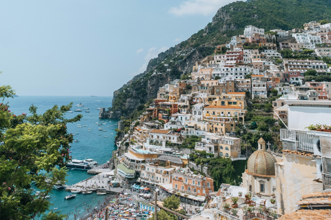 Positano: Private Photo Shoot on the Amalfi Coast PLUS – 40 min | 30 photos