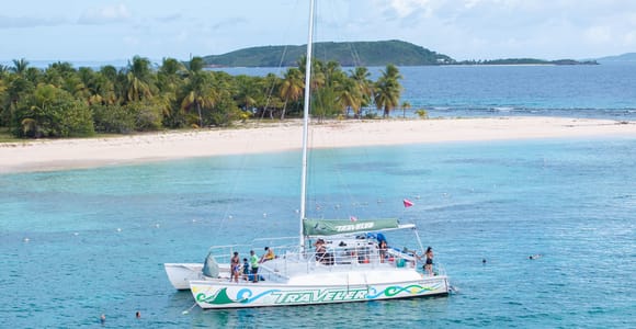 From Fajardo: Icacos Catamaran Snorkeling Tour