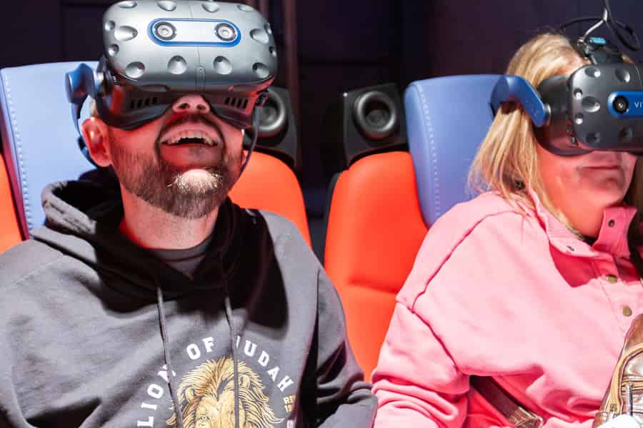 Branson: 5D-VR-Erlebnis „Truth Traveler“ und Show „Fear Not“.. Foto: GetYourGuide Branson: 5D-VR-Erlebnis „Truth Traveler“ und Show „Fear Not“.. Foto: GetYourGuide
