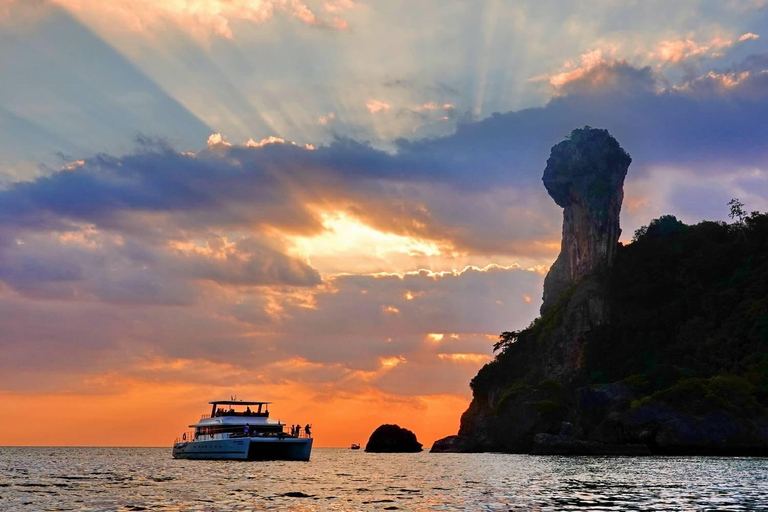 Aonang:Phi Phi Islands +Sunset 4 Islands Group by Speed boat Phi Phi+4 Islands/ Outside Ao Nang area