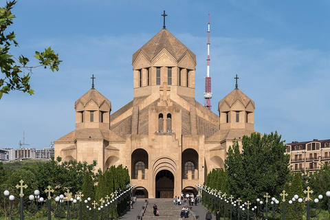 Yerevan: Lake Sevan, Dilijan, and Monasteries Day Trip