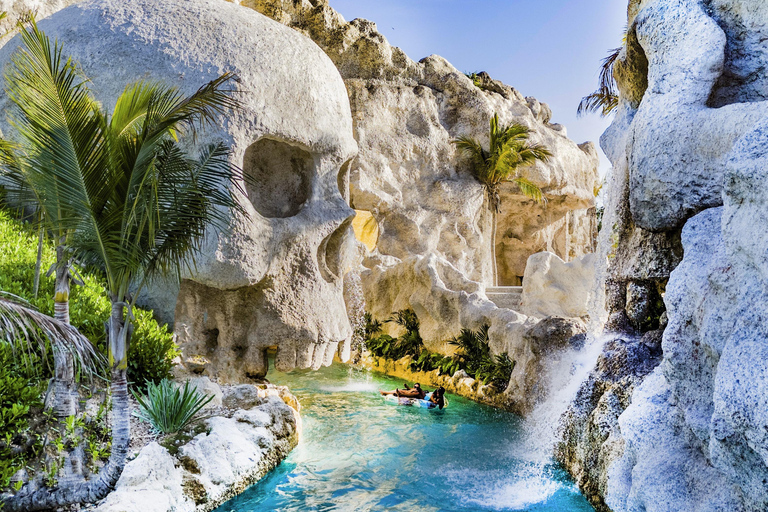 Privato: Punta Cana: ingresso al parco acquatico El Dorado con pranzoPunta Cana: ingresso al parco acquatico El Dorado con pranzo