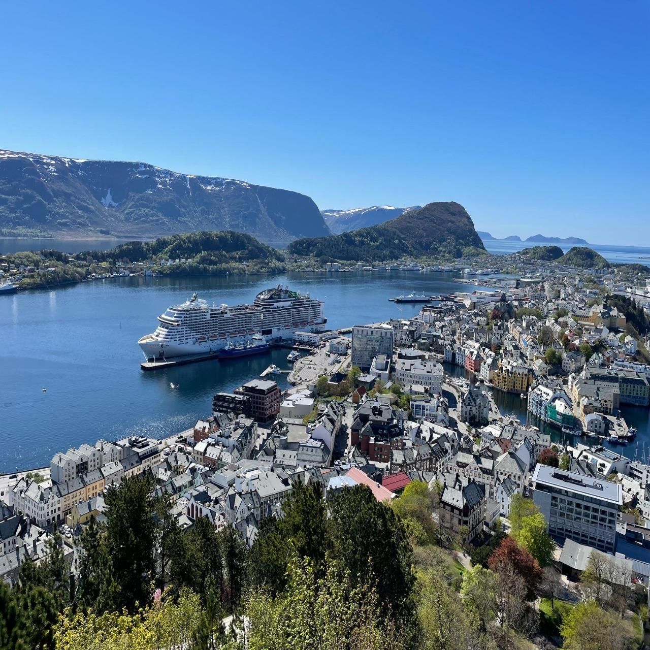 Ålesund: Highlight-Tour durch die Stadt mit Aussichtspunkt Aksla
