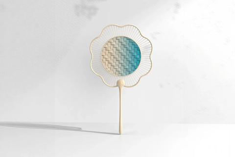 Shanghai: Traditional Bamboo Weaving Fan Experience