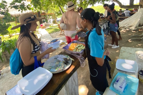 5 Islands tour snorkel, lunch and music Cartagena (Copy of) 5 Islands tour snorkel, snack, lunch and Music