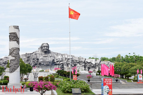 Hoi An: Bil till Tam Thanh Mural Village - Mother Thu Monument