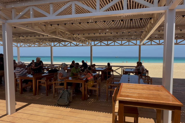 Boa Vista: Origens Santa Mónica Lunch i plaża