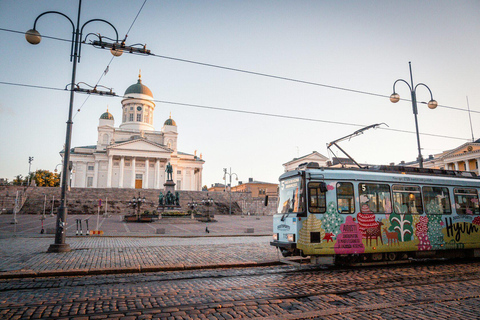 Helsinki: VIP Private Transfer with Local Tips