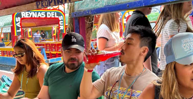 Mexico City: Expert-Guided Boat Tour with Lunch and Drinks photo 18
