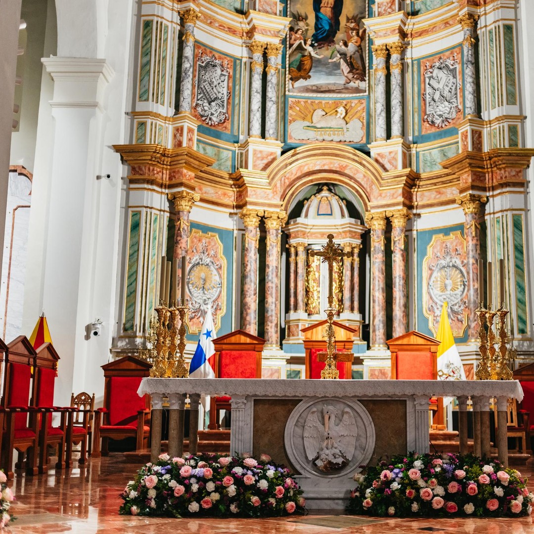 Colagem de mídia