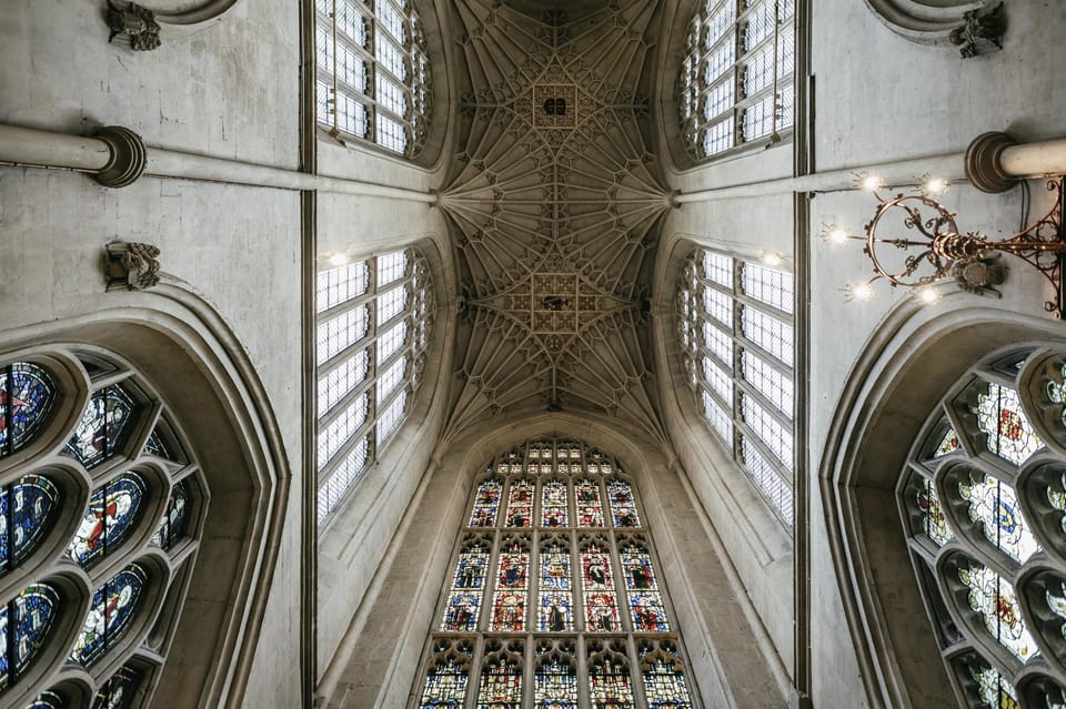 Bath: Bath Abbey and Discovery Centre Entry | GetYourGuide