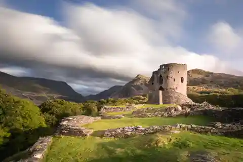 Snowdonia: Snowdonia Mountains, Lakes & Mines Private Tour