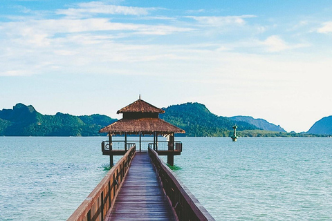 Traslado de lujo al aeropuerto de Langkawi: Asequible y cómodoTraslado al aeropuerto Desde: Langkawi Aeropuerto A Langkawi Ciudad