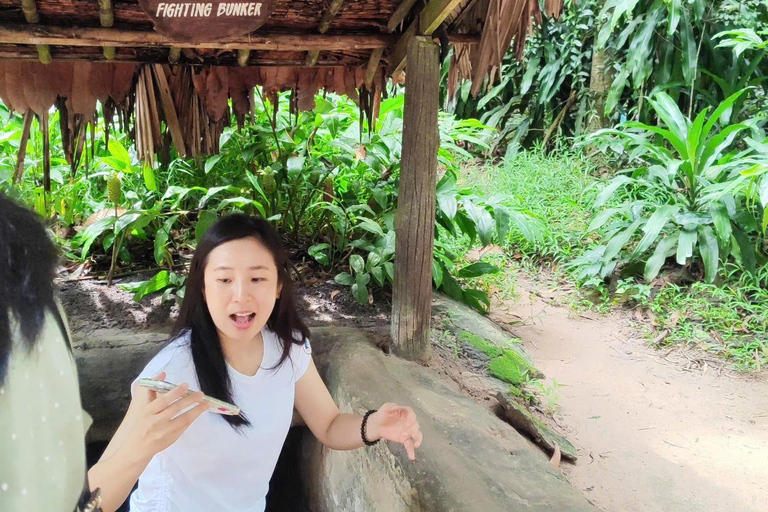 Tunnel di Cu Chi e Tempio di Cao Dai (Monte Ba Den) Giornata intera