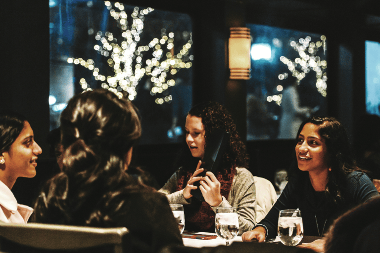 City Cruises DC: cena in crociera gourmet alla vigilia di NataleWashington DC: crociera sul fiume con brunch gourmet della vigilia di Natale