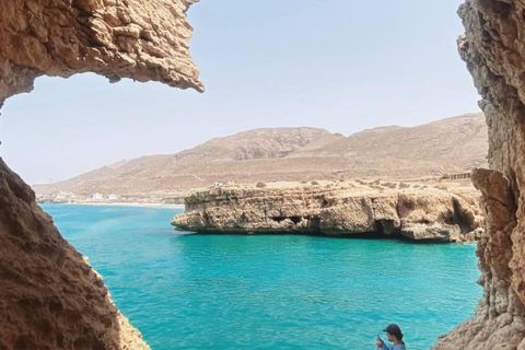 Oman: Private 3-Day Lifetime Roundtrip Package Tour