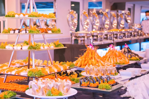 Pattaya: Oosterse Carnaval Dinner Cruise Cabaret Show BuffetOriental Princess Haïtiaanse Rendez-Vous VIP zitplaatsen