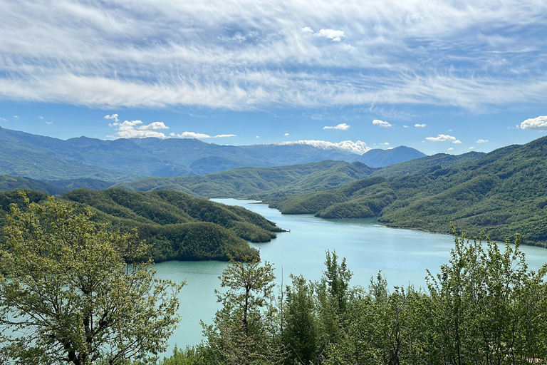 Desde Tirana: Excursión de un día al Lago Bovilla y al Monte Gamti