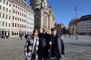 Ab Prag: Tagestour Theresienstadt-Gedenkstätte & Dresden + Mittagessen