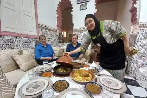 Rabat: Cooking Class in a Family Home