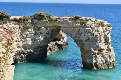 Algarve nach Lissabon mit bis zu 3 Stopps