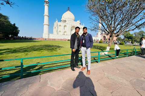 From Delhi: 4-Days Private Golden Triangle Tour with Hotel Tour with Private Car, Driver and Professional Tour Guide
