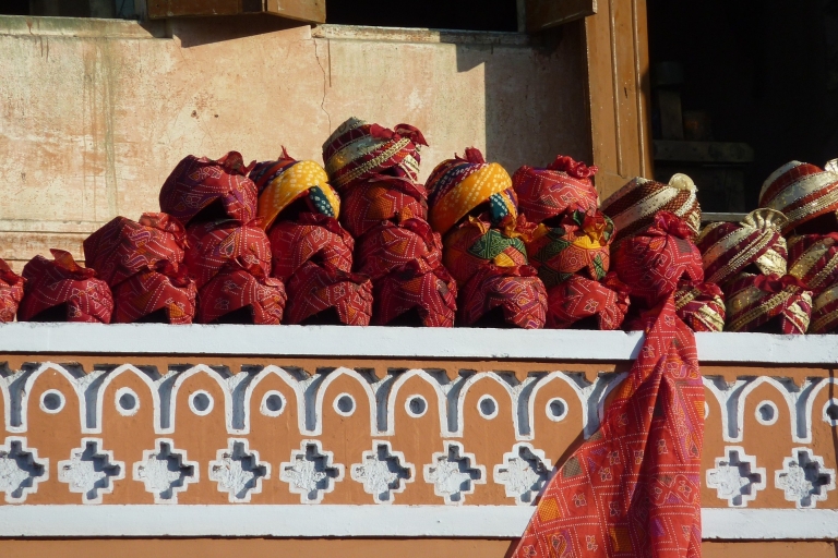 Journée complète de visite privée de Jaipur (formule tout compris)Visite avec voiture climatisée + guide touristique