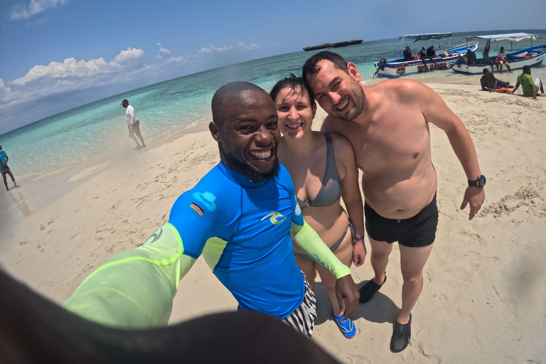 Diani: Wasini Insel, Schnorcheln &amp; Shimoni Sklavenhöhlen Tour