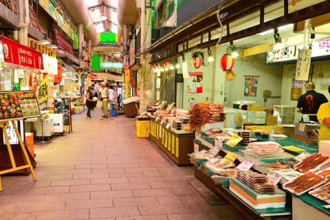 Da Osaka/Kyoto: Escursione di un giorno a Shirakawa-go, TakaYama e Kanazawa