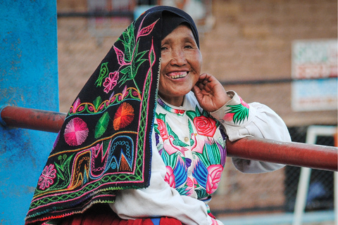 From Puno: Uros and Taquile Islands Full Day Tour with Lunch