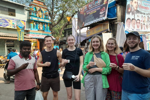 Mumbai : visite guidée du bidonville de Dharavi avec un guide localEn privé : Promenade guidée dans le bidonville de Dharavi avec un guide local