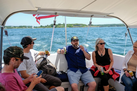 Portland: Maine Lighthouses Sightseeing Cruise with Drinks