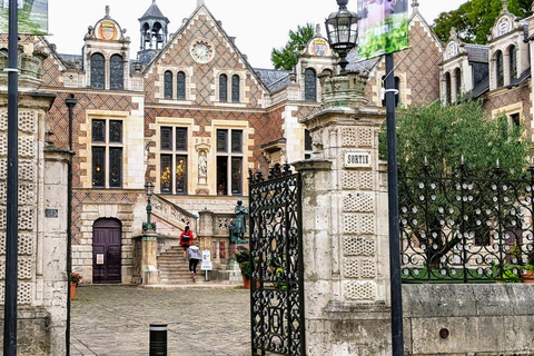 Orléans: Oude stad, kathedraal & Jeanne d'Arc wandeling met gidsOrléans: oude binnenstad, kathedraal en Jeanne d'Arc zelfgeleide wandeling