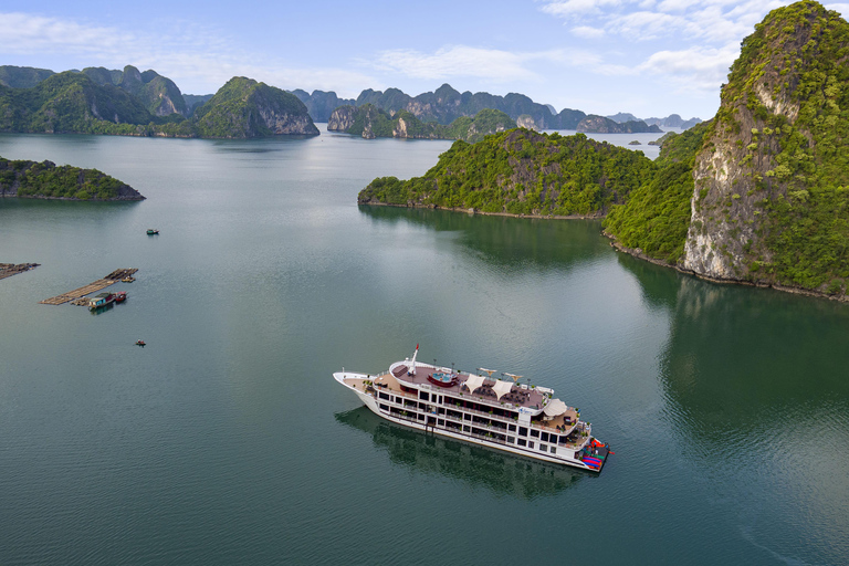 Hanoi: 3-Day Ha Long Bay 5-Star Cruise & Ninh Binh Day tour
