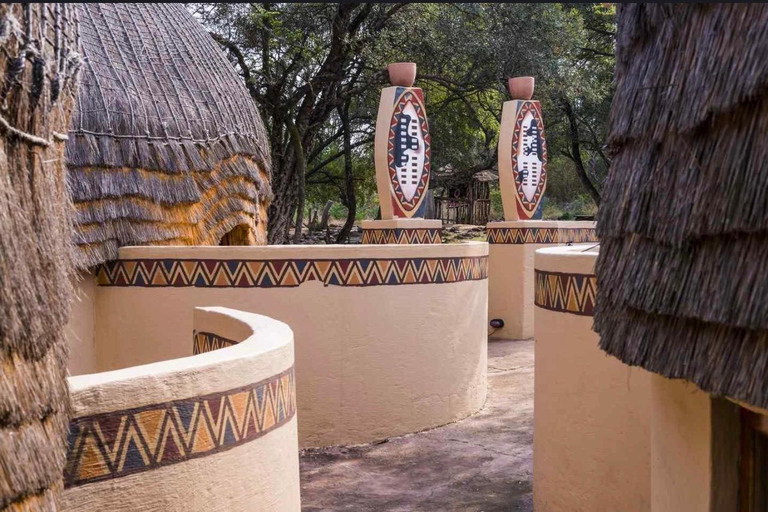 3-Day Johannesburg, Pretoria, Cradle &amp; Lesedi Tour