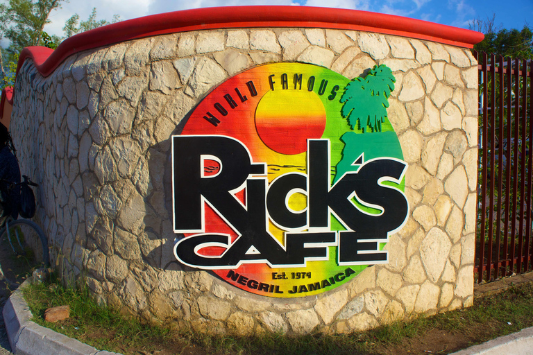 Negril Tour: Seven Mile Beach, Ricks Cafe & Sunset Views