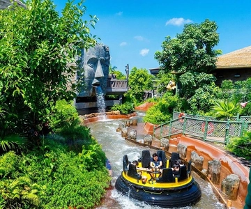 Hong Kong: Ocean Park Entry Ticket + OceanFasTrack Pass