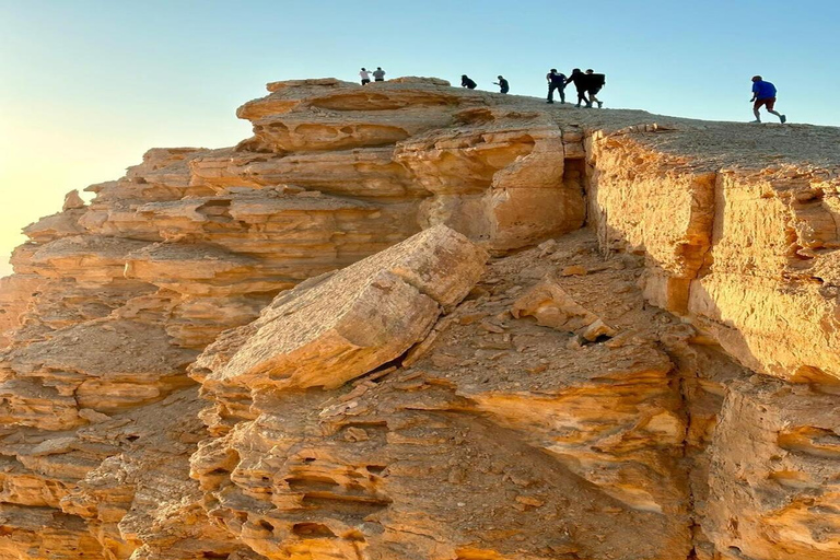 Riyadh: Edge of the World 4x4 & Sunset