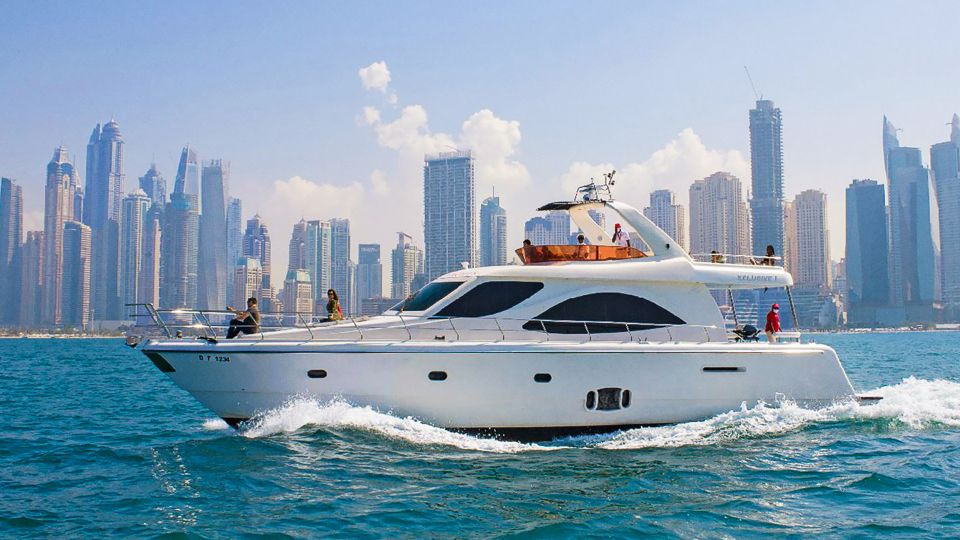 Dubai Marina: Yacht Tour with Breakfast or BBQ | GetYourGuide